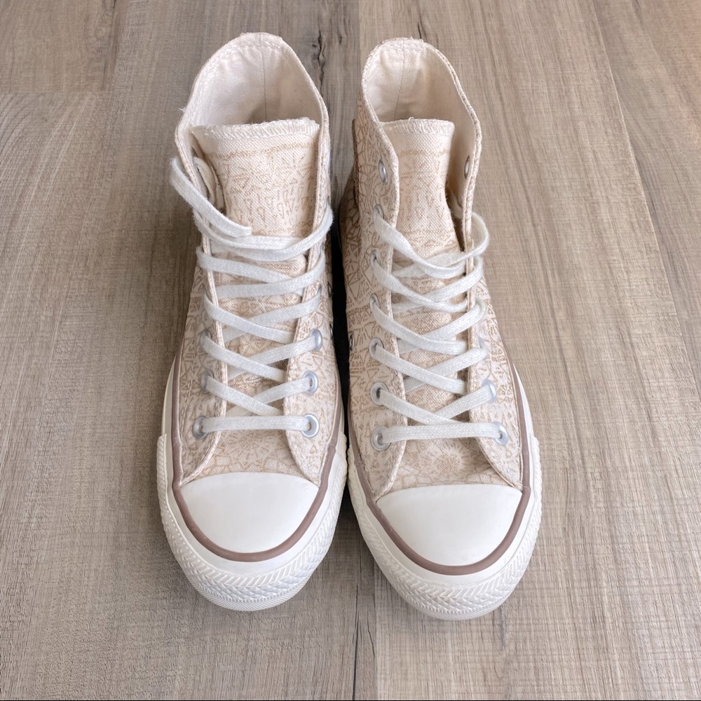 🤩 Converse All Star HighTops 🤩